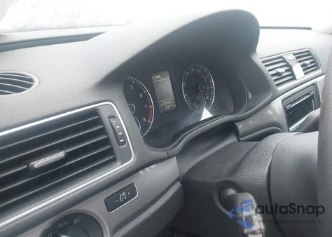 2012 Volkswagen Passat 2.5L S from USA, damaged, VIN 1VWAP7A38CC019042